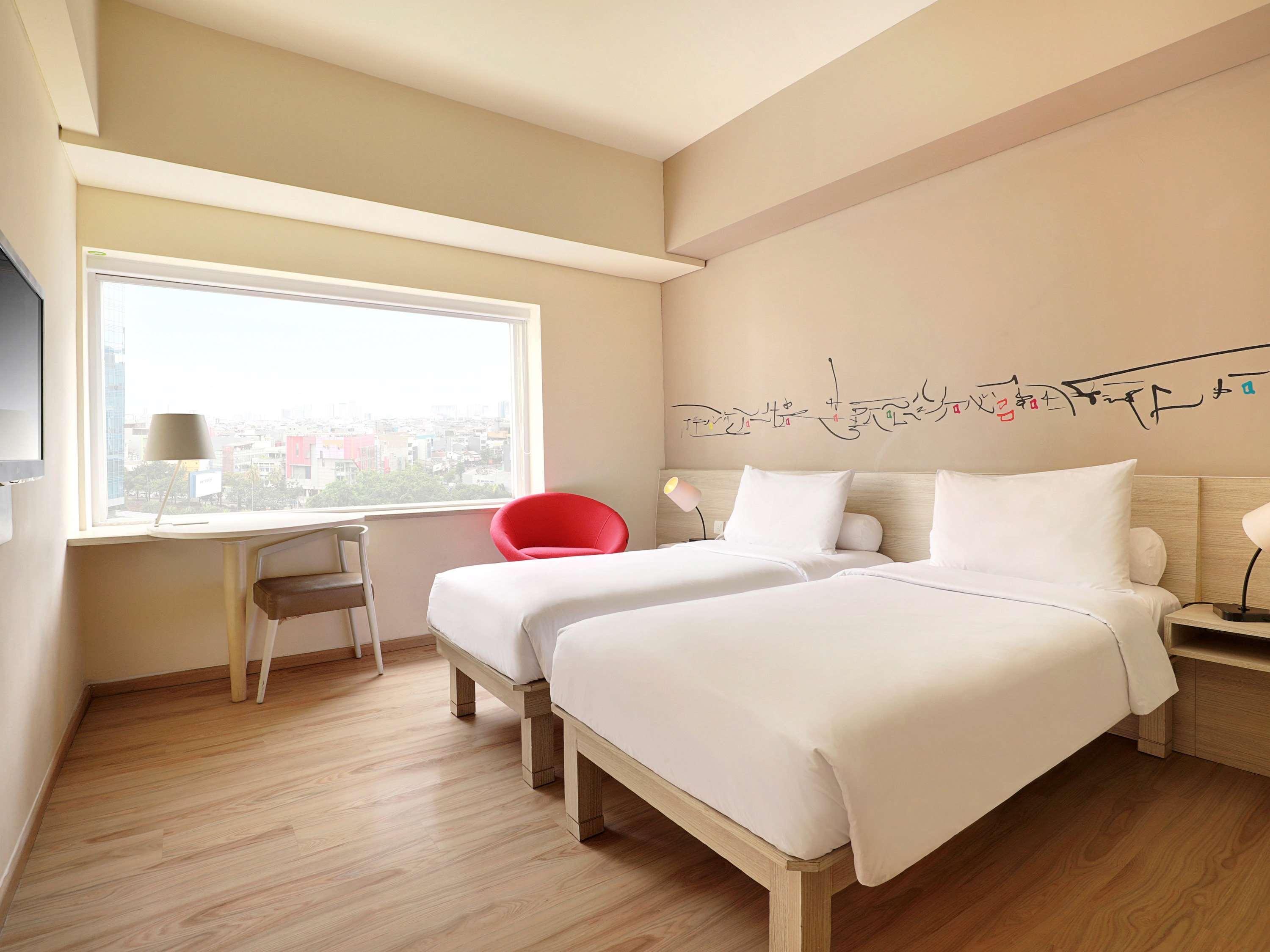 Ibis Styles Jakarta Gajah Mada Ngoại thất bức ảnh