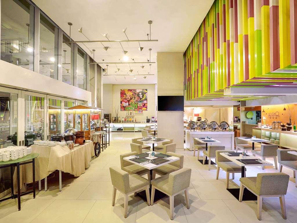 Ibis Styles Jakarta Gajah Mada Ngoại thất bức ảnh