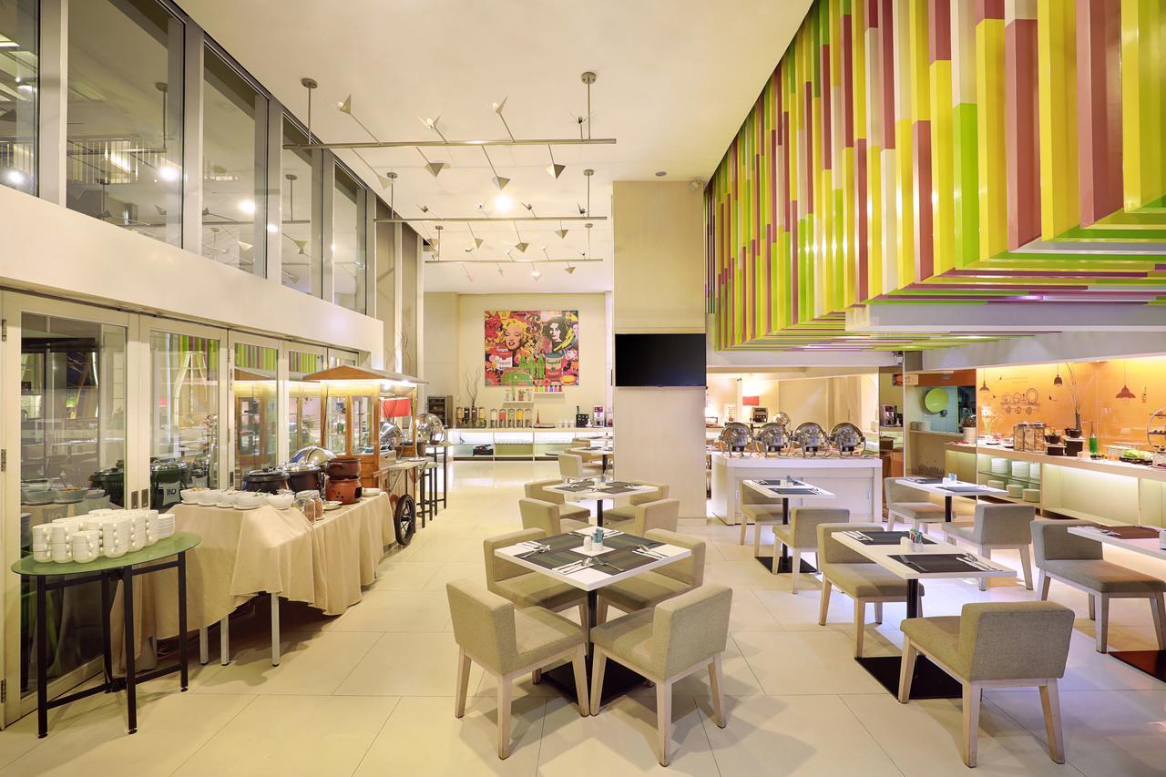 Ibis Styles Jakarta Gajah Mada Ngoại thất bức ảnh